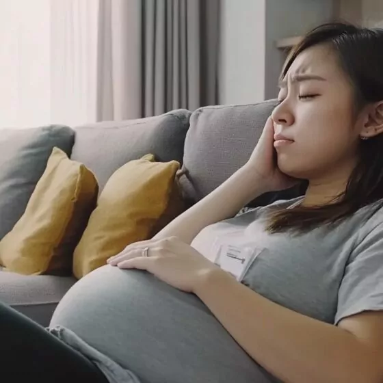 Warum gehen Zähne in der Schwangerschaft kaputt?