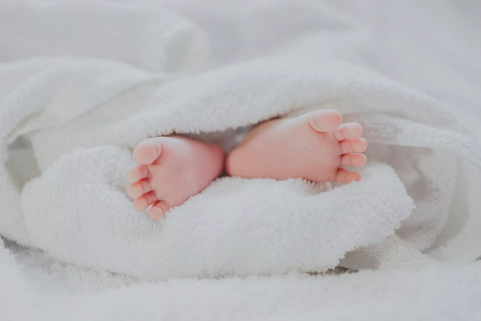 Neurodermitis bei Babys: Was Eltern wirklich wissen müssen [Erfahrungsbericht]